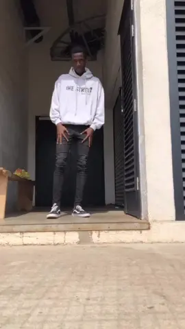 Hit the beat🎉 #dancechallenge #dance #woah