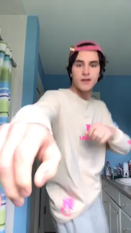 Day 2 or being the best dancer on this app!! I’m going to start challenge people #fyp #foryoupage #viral