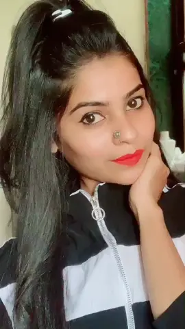 Half high ponytail ❤️ hairstyle totorial 💋hope you all like it❤️#pratikshathorat #LifebuoyKarona #glamourtouch @tiktok_india
