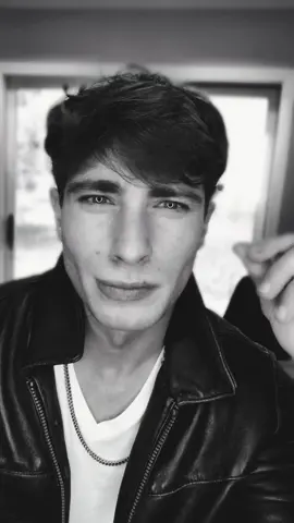 #pov your date is suspiciously vague about what he does...#acting #fyp #viral (c: @thedepressedcowboy)