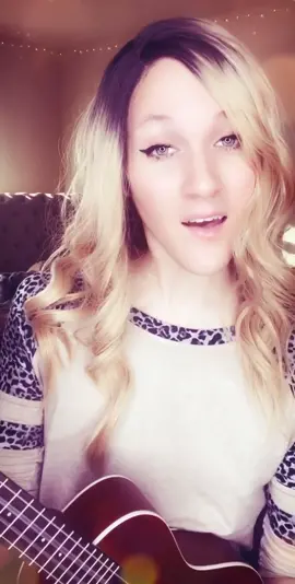 I seriously didn’t know... #corona #quarantinetunes #fyp #fishgottaswim #birdsgottaeat #imbirds #foryoupage #lgbt  #trans #transmusician #ukulele