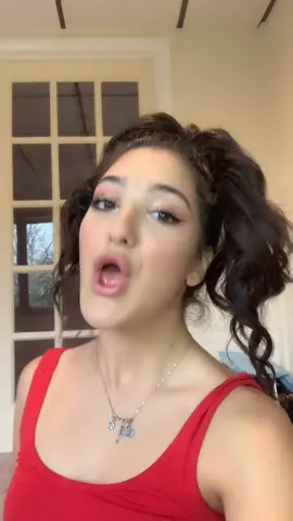 COME SONO LE RAGAZZE AMERICANE CHECK . PT2? Ig: fashiennable #bringitback #foryou #fouyoupage #usa #americangirl #perte #italy #viral #america #fyp #u