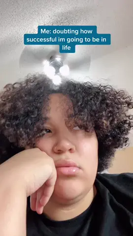 Reminder: just do the best you can. #motivation #quarantinelife #quarantine #quarantined #curlyhair #selflove #fyp #foryou #followme