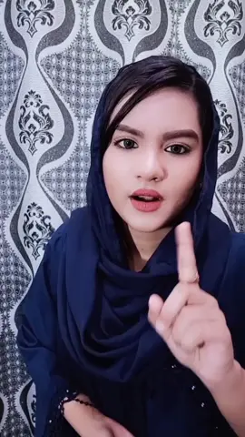Anyone's name is ( Zafar )🧕🏻♥️#tiktok #poetry #viral #foryou #trending #staysafe #hafizasaki #wahmusers