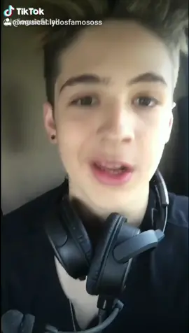 esse casal 😍😍@joaoguilherme @larissamanoela #musically #foryoupage #foryou #pravocê #fyp