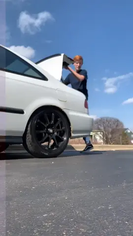 Ok it’s not that tight I wanted to do it #static #staticchallenge #staticclub #staticcheck #civic #coupe #honda #ricer #fitmentchallenge