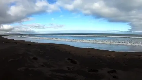 Unforgettable Iceland @gopro #Fyp#iceland #ocean ##tiktoktravel#4up #waves #black_sand_beach #gopro