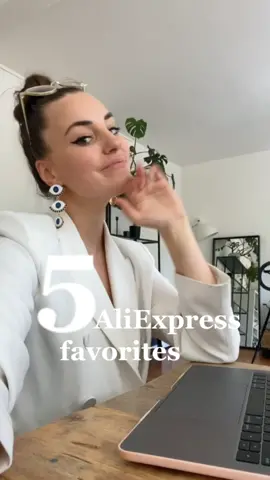 5 Aliexpresss favo’s with my 2 travel musthaves! #shopping #aliexpress #onlineshopping #fashion #musthaves #tips #travel #tiktoktravel #voorjou #mode