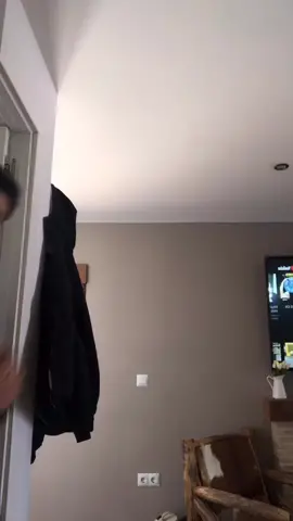 Y’all know how it be😑 #boredinthehouse #quarentine