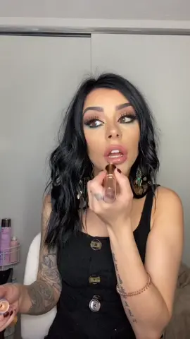 No I need it. #trending #toosieslide #fyp #reallifeathome #makeup #kylie #kyliejenner #viral #foryoupage #ineed