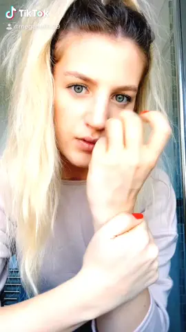 #cindy #handdance #hand #dance #fingerdance #tutting #fyp #Love #foryou