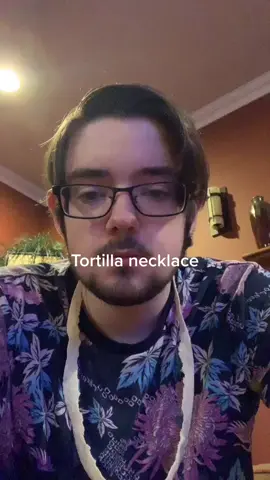 Tortilla necklace #foryoupage #foryou #fyp #fy #xyzcba #indoorworkout