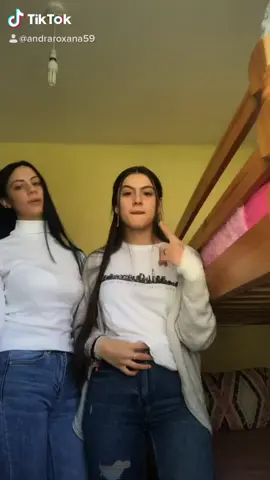 @andreeacrma încă unu cu surioara mea❤️