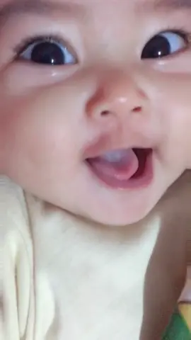 Selamat pagi yourebuenn😘😍🥰 #felyciaoctaqueenzha #bayigemes #baby #babylove