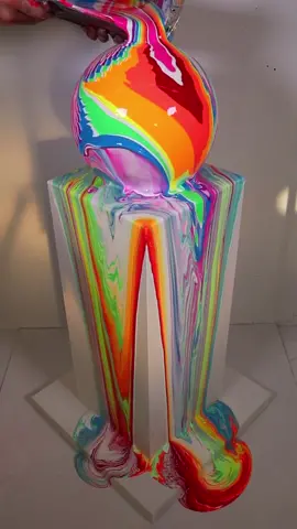 Visual meditation 🧘‍♂️🔮 #oddlysatisfying #oddlysatisfyingvideo #allthecolors #rainbowpour