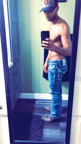#whatsyournamechallenge #FYP #BootsNBoys #Rocks #💪🏾 #🏳️‍🌈🤙🏾 #nojudgement #Ariat #happyeaster #45minslater😂