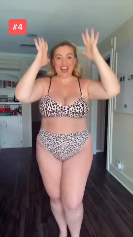 Swimsuits 10/10. Transitions 2/10. I gotta practice more 😂 What suits ya like?#girlswithcurves #curvybody #swimsuitsszn ps-suits linked on my profile