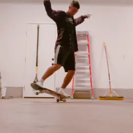 #milessilvas #primitiveskate #Skateboarding #keepingbusy #progamer #voiceover #collegememories