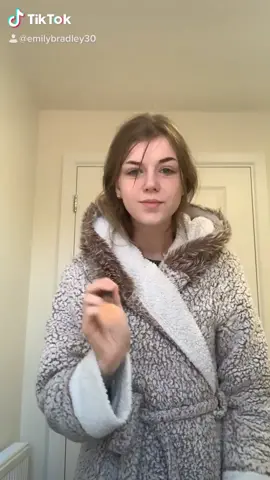 Our attempt🙋‍♀️ #exposed #girlschallenge #isolationgames #xyzbca #foryou #fyp #houseoftiktok #tiktoktraditions #foryoupage