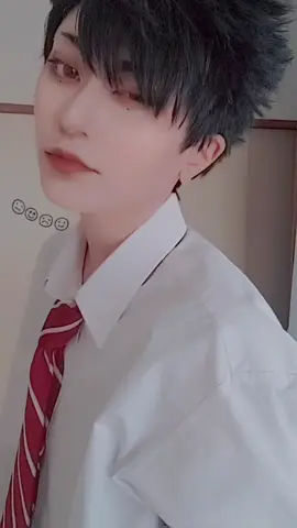 ⚠cosplayみんなお気づきでしょう一定方向からしか撮ってないこと。そしてすぐ👅すること。 #hq #黒尾鉄朗 #コスプレ #cosplay #黒尾鉄朗コスプレ