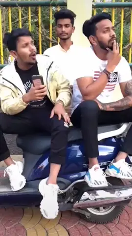 Ye bat to sach me bhot jada hi gehri he #prankwar #oyeindori