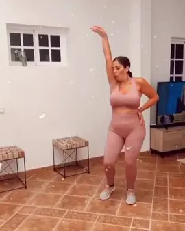 Cada día más cerca ... @jlo #anabelpantoja #pantoreto #pantobaile