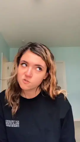This is a JOKE all you people on TikTok are so sweet 💕 #fyp #foryou #foryoupage #artist #lipsync
