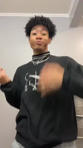 ROCK ⭐️ 💩  💕🤟🏽👩‍🎤 🎸