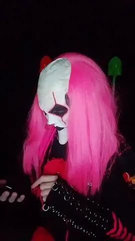 well thats a terrifying thought.  #clowningaround #nightmares #google #clown #woodsofterror