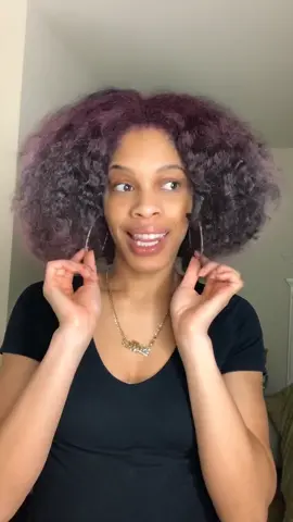 According to the last one, I’m gonna look Hot when I’m old 👵🏽 ! What do you think lol? #createforacause #haircolor #curlyhair #hairdye #fun #xyzbca