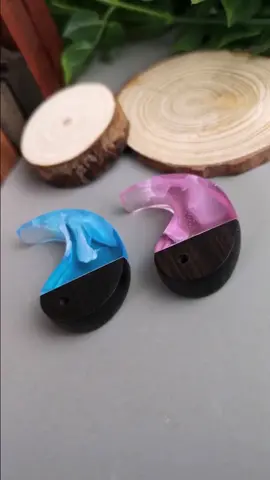 What does this look like?#woodart#resin##DIY