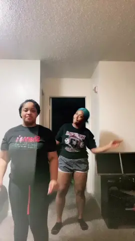 #imasavage #tiktokcovers #dallas #quarantine #musiclives #vibes #imasavagechallenge #BestFriends #letsgoviral #share @mavanpelt