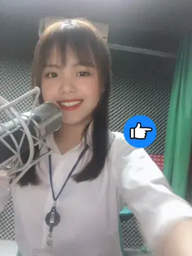 Có ai dùng Viettel không? Và thắc mặc chị Tổng đài là ai không? Kk😂. Về cùng team với em nha!!!! P/s: Hôm nay giọng hơi khàn 1 chút