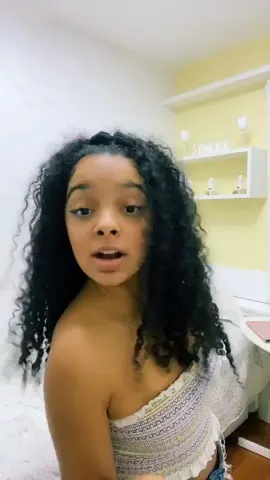 Baseado em fatos reais (A minha vizinha sempre reclama q eu ouço música alta KKKK) #fyp #foryou #foryoupage