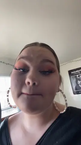 pewied #fyp #foryou #earthday #promlook #promdiy #chubbygang #randomthings #lol #hoopsathome