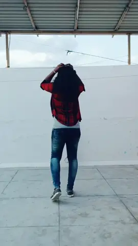 🤭semma speed  poguthu song iyooo🙄