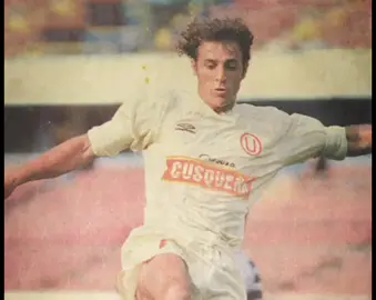 Revive algunos de los mejores momentos de Alex Rossi vistiendo la camiseta crema. ¡Parabéns, Alex! #AlexRossi  #universitariodedeportes