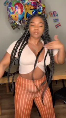 Doing this dance in new braids was NOT A GOOD IDEA 😂😂 #promlook #fyp #promportrait #foryoupage #foryou