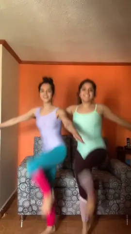 80’s Aerobics Dance Challenge @lindasalomn, wait to the end. #workout #aerobics #fyp #tiktok #quarantine  Inspired by @_yasssss