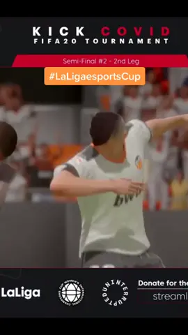 Hit the DAB! 💯 #LaLigaesportsCup #LaLiga #LaLigaSantander #Valencia #DamariousRandall #NFL  #stayathome #fyp  @valenciacf