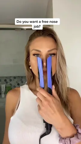 free and quick way to get smaller nose 👃 💁🏼‍♀️ #fyp #randomthings #magic