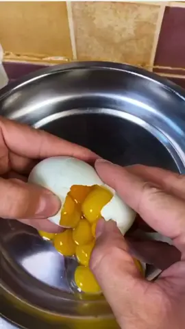 so many eggs？？？#strange #alien #eggs