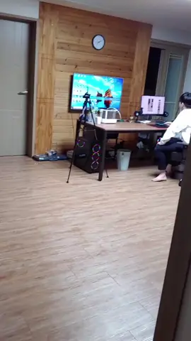 유튜브 5000구독 감사영상  #무릎춤 #오킹 #오킹챌린지 #진영민 #유튜브 #구독 #meme #감사영상 #trickshot #stayathome #밥그릇