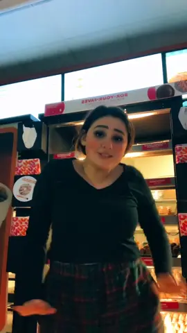 here is me dancing at 4 am in Dunkin and allie yelling @ me & telling me to make myself a bagel🥺🥺🤩 #fyp #fyp #dunkin