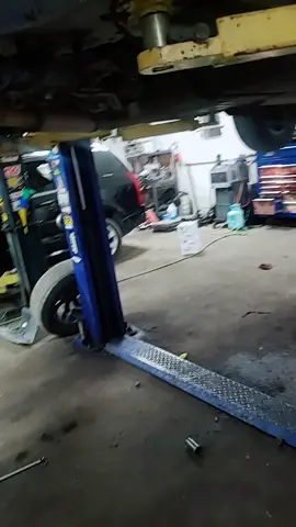 #mechaniclife  #automotive #shop #autorepairshop  #shop #fyp #mechanic #essential  #nonstop  #selfmade