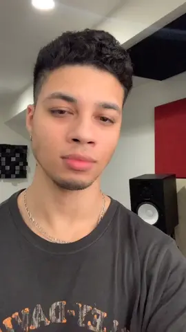 lemme get low for a second #iamabassgod #beatbox #music #tiktok