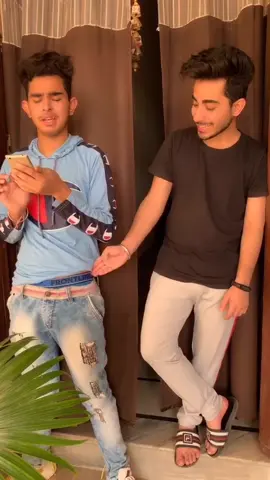 Tu bhi phena kr😂🤣#foryou #foryoupage #famoussquad #koushalsquad @chetann_monga