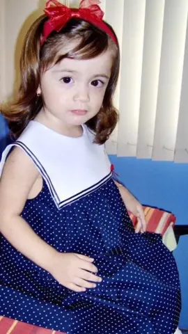 Heidi de baby👧🏻💛/ su porcentaje de batería representa su edad✨🥴 #parati