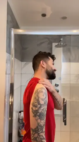 Combien de tatouage tu as ? 😝 #tatouage #tattoo #tattoochallenge #tattoos #espana  #portugal #español #parati #foryou #coronavirus #confinement #gay