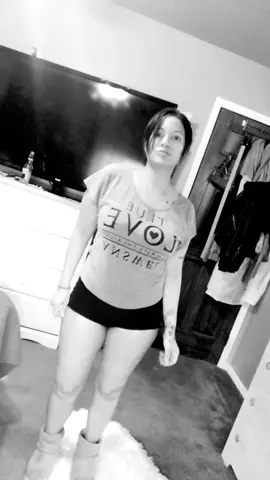 #tiktokmoms #over40mom #funnyvideos #boredathome